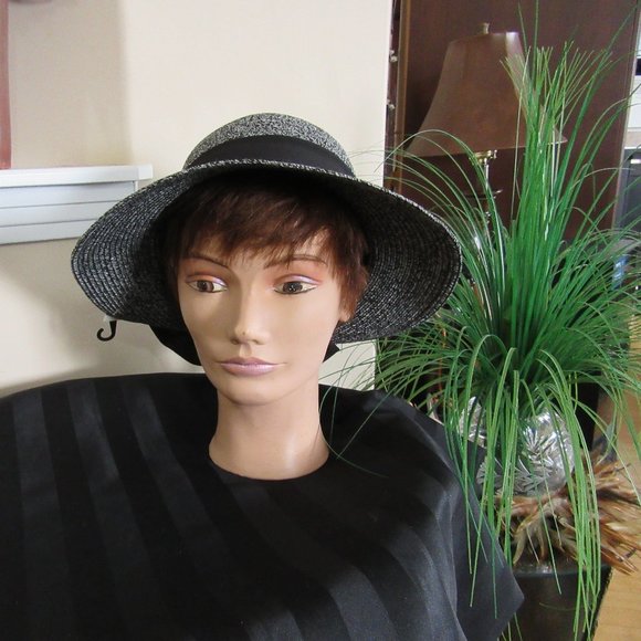 New Ladies fancy woven hats - Nice Bow - Picture 6 of 6